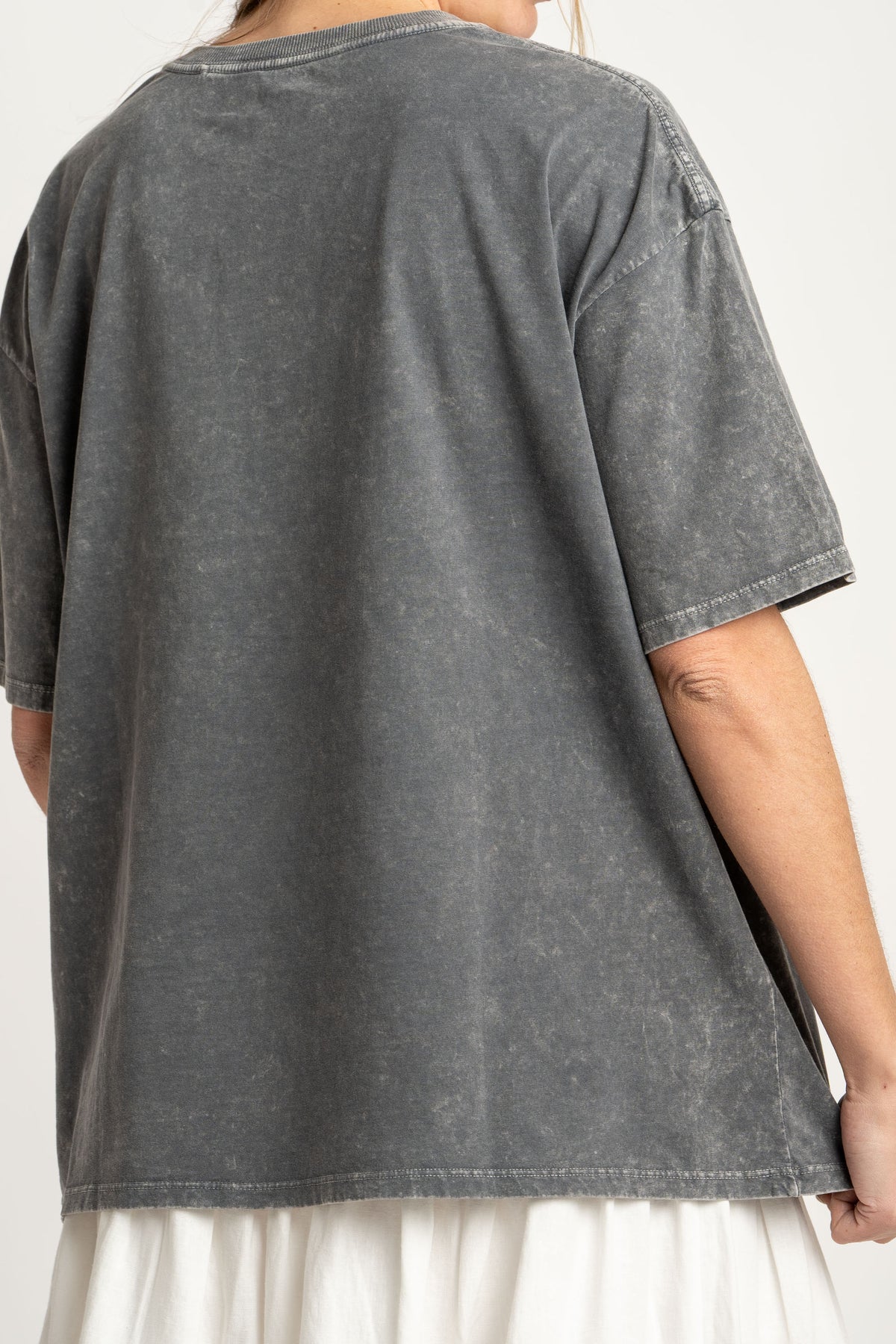 Camiseta Algodão Lavado Estampa - Cinza