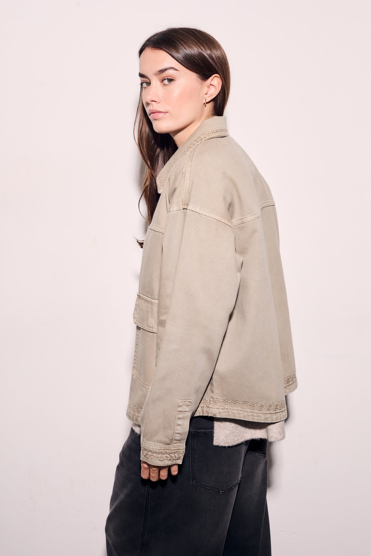 Sobrecamisa Bordada Garment Dyed - Safari