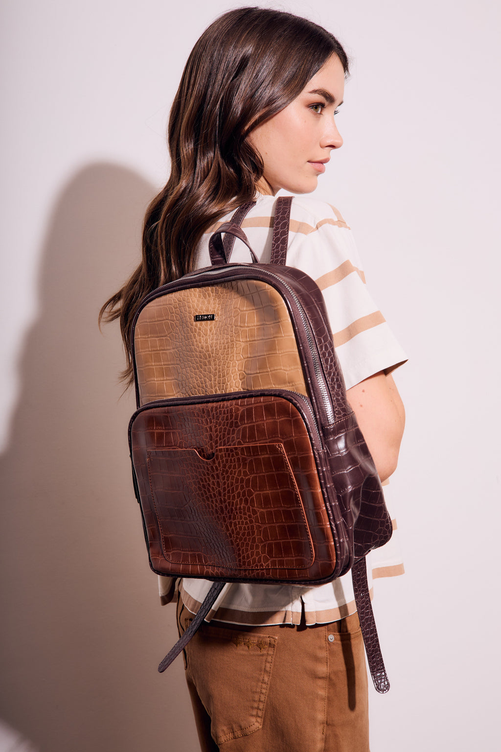 Mochila Maxi Notebook Marrom - Lemon