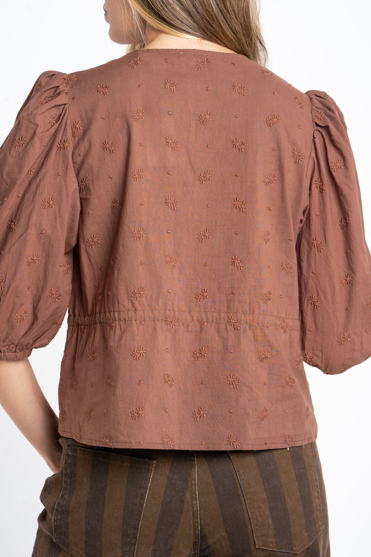 Blusa Broderie - Mocha
