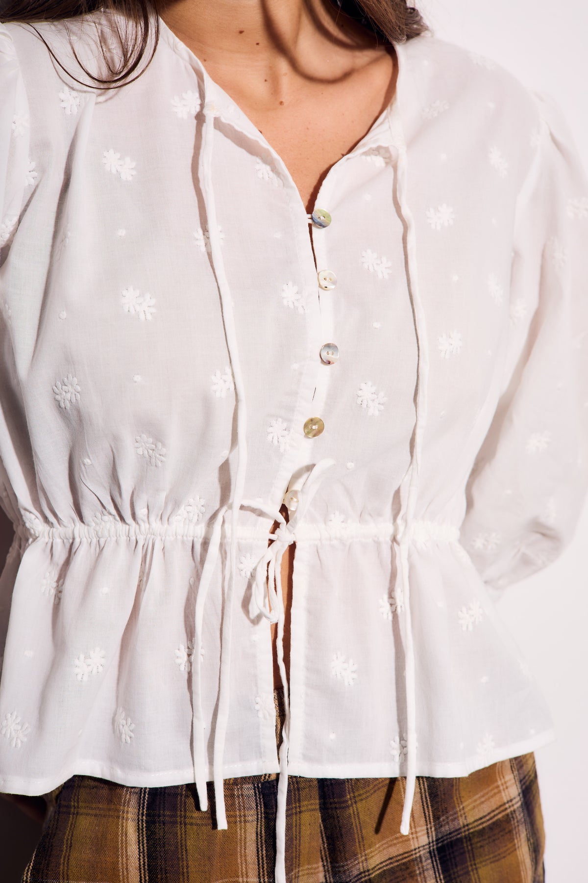 Blusa Broderie - Cru
