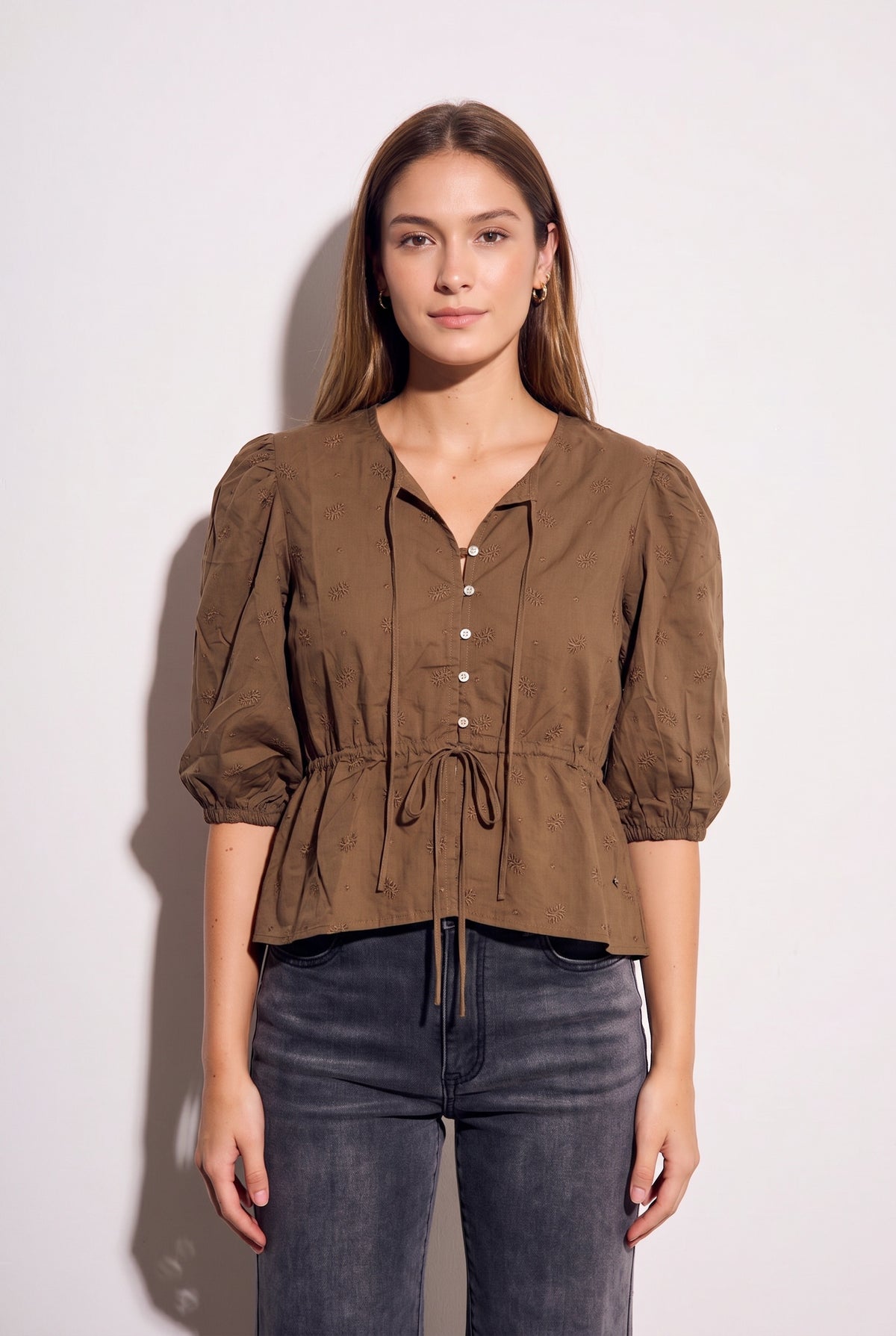 Blusa Broderie - Oliva