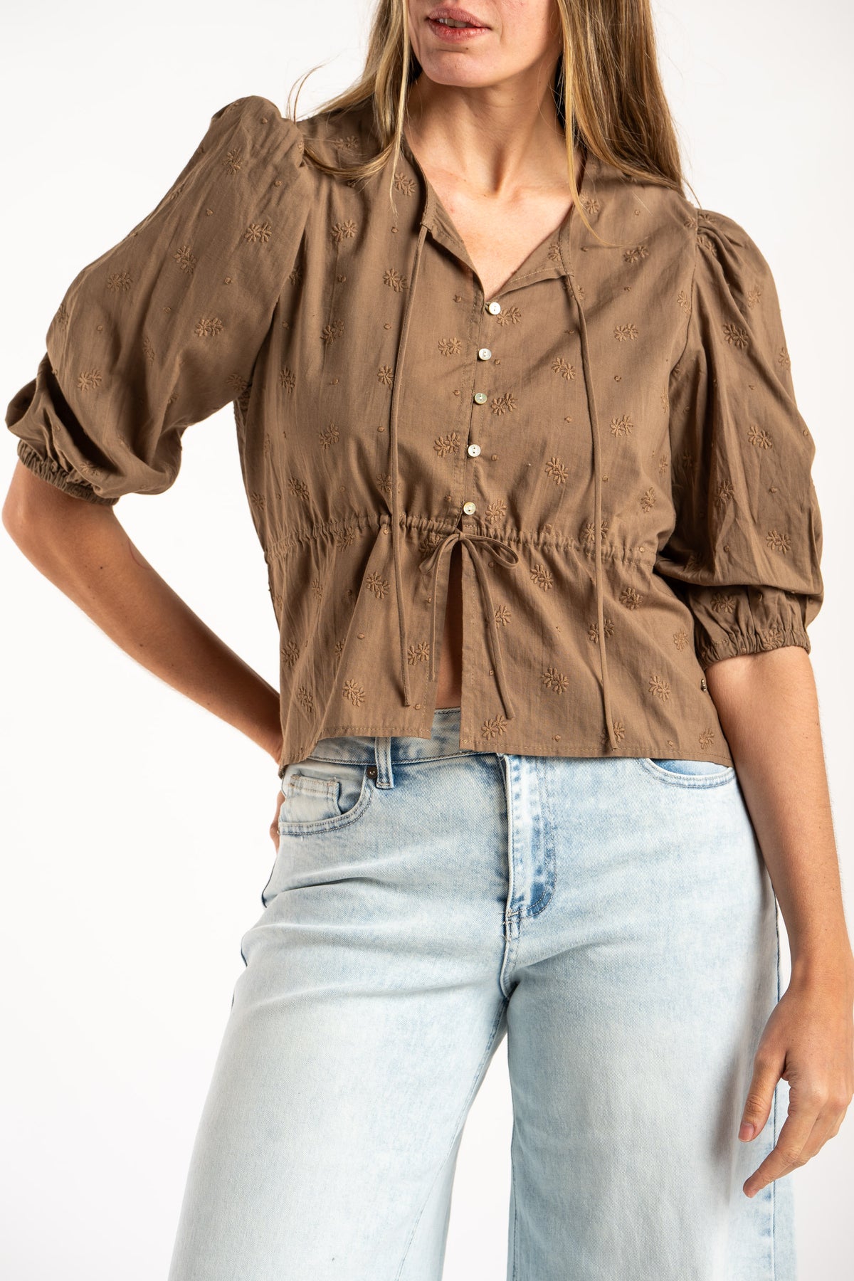 Blusa Broderie - Oliva