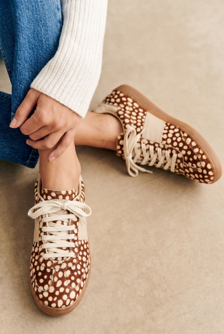 Tênis Pelo Animal Print Deer - Ocre