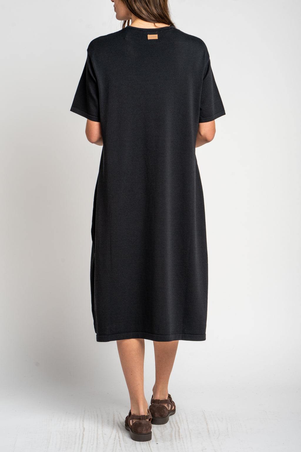 Vestido de Tricô com Bordado - Preto