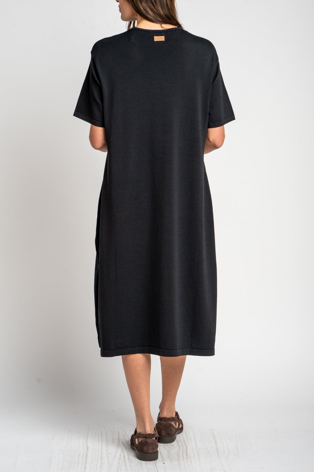 Vestido de Tricô com Bordado - Preto