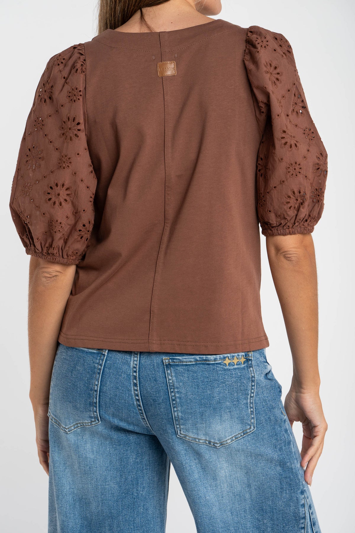 Camiseta Manga Bufante Broderie - Camelo