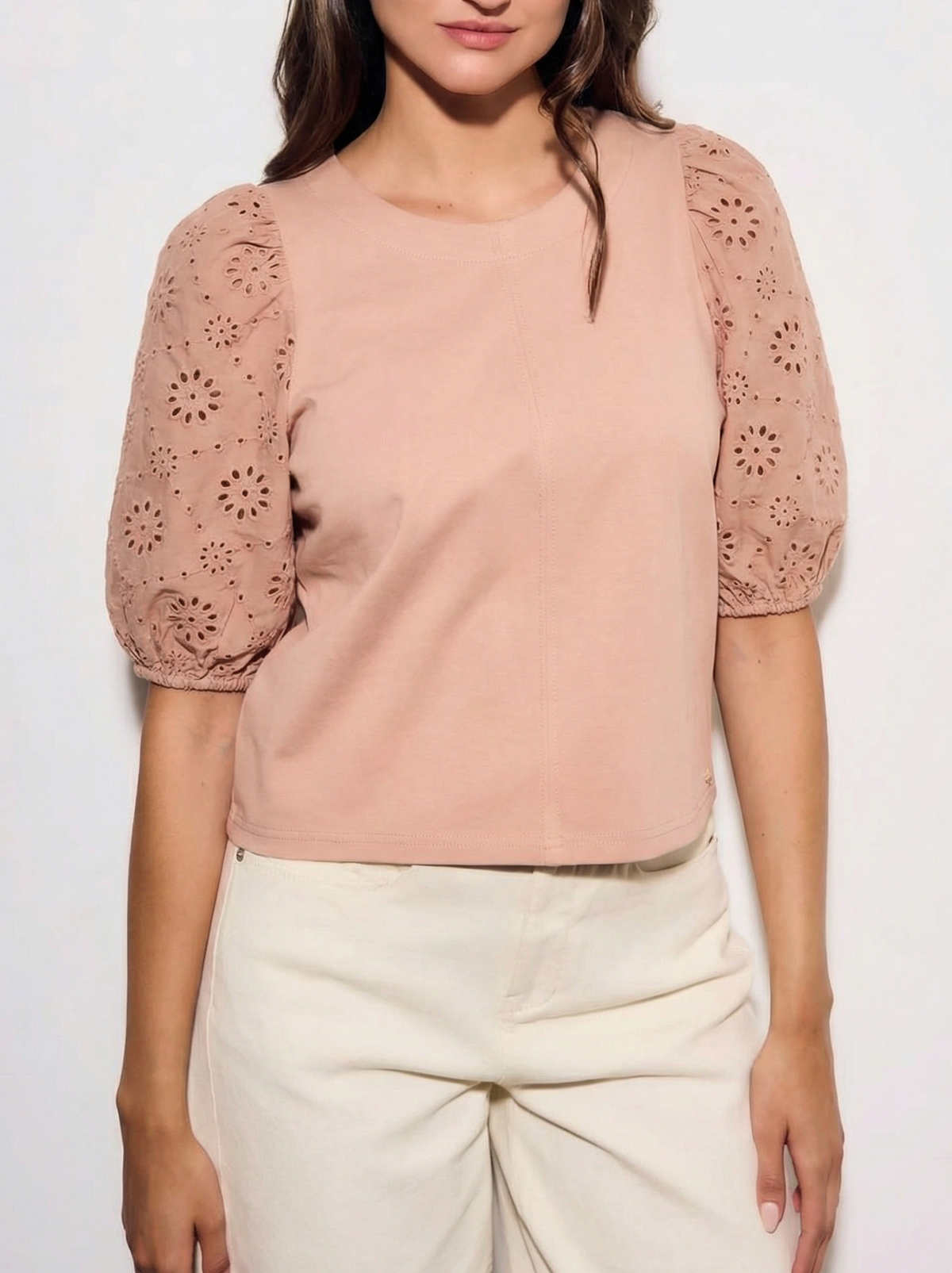 Camiseta Manga Bufante Broderie - Rosa