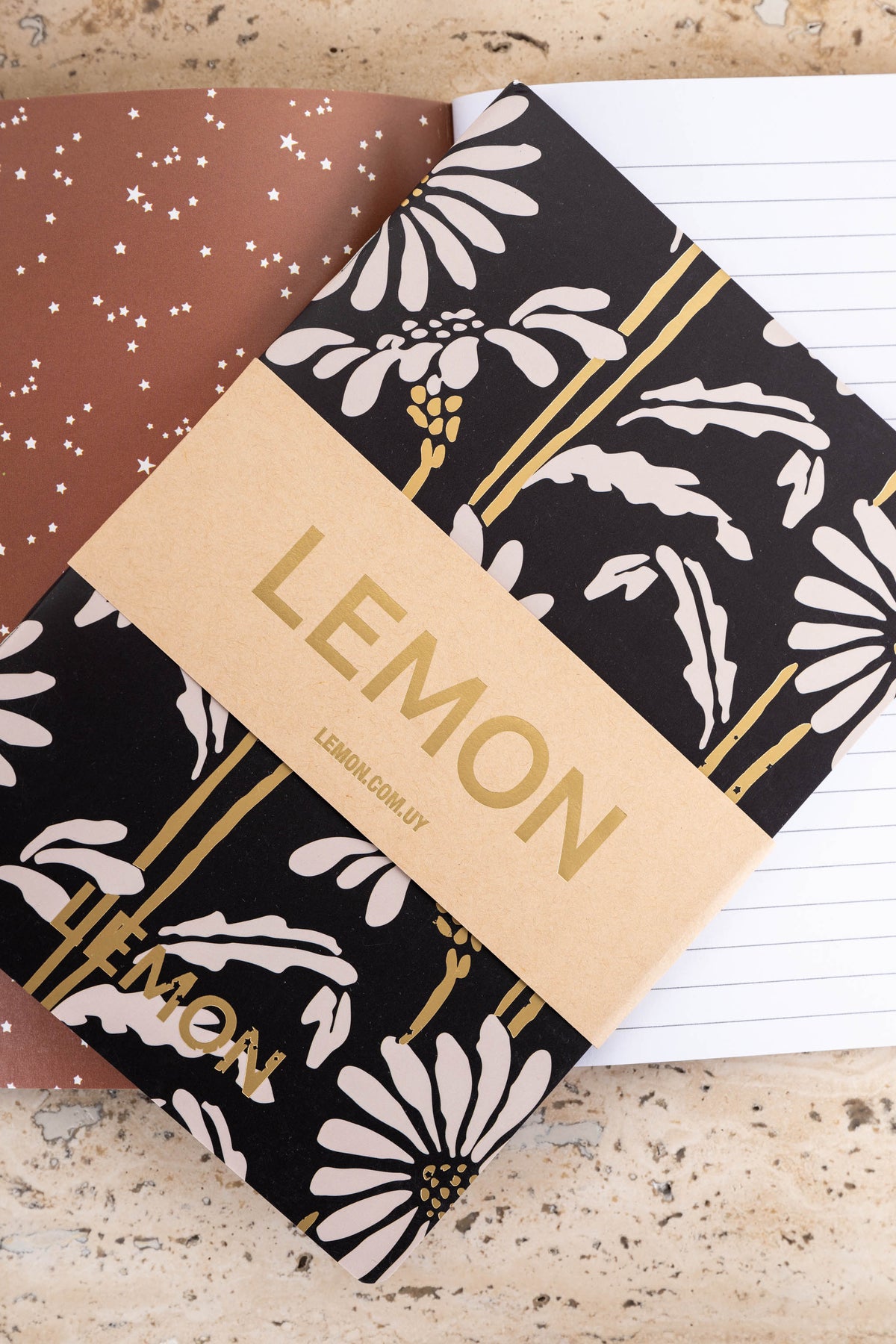 Caderno Estampa Flores - Preto