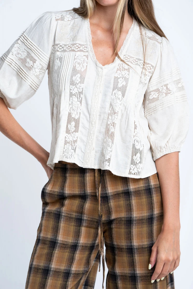 Blusa de Renda