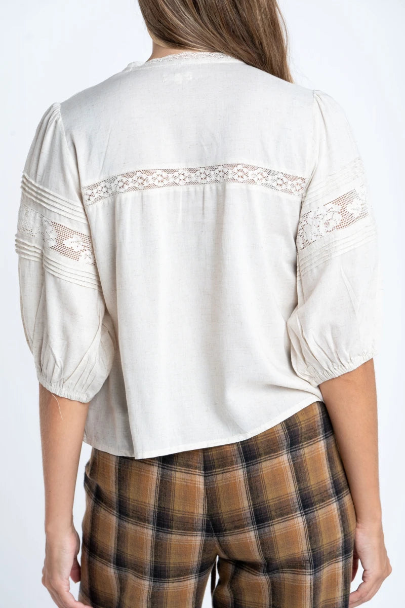 Blusa de Renda