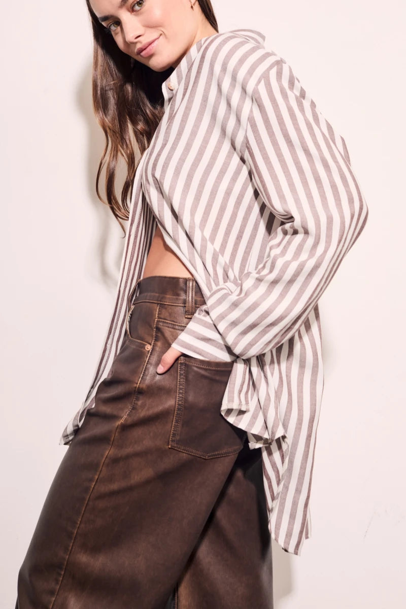 Blusa Listrada Marrom
