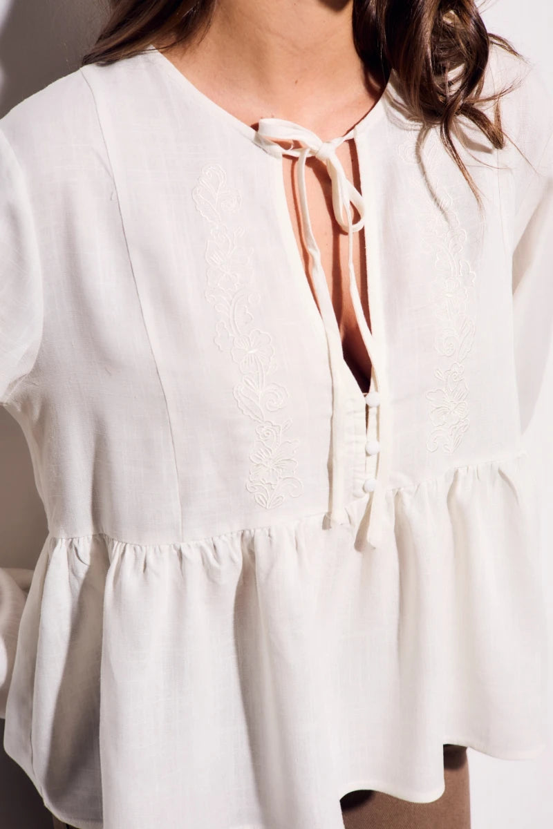 Blusa em Viscose com Bordado Pérola