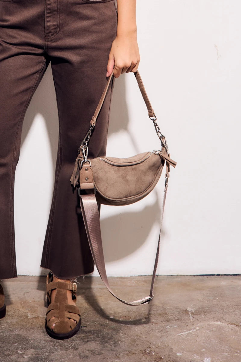 Bolsa de Camurça Vegana Areia