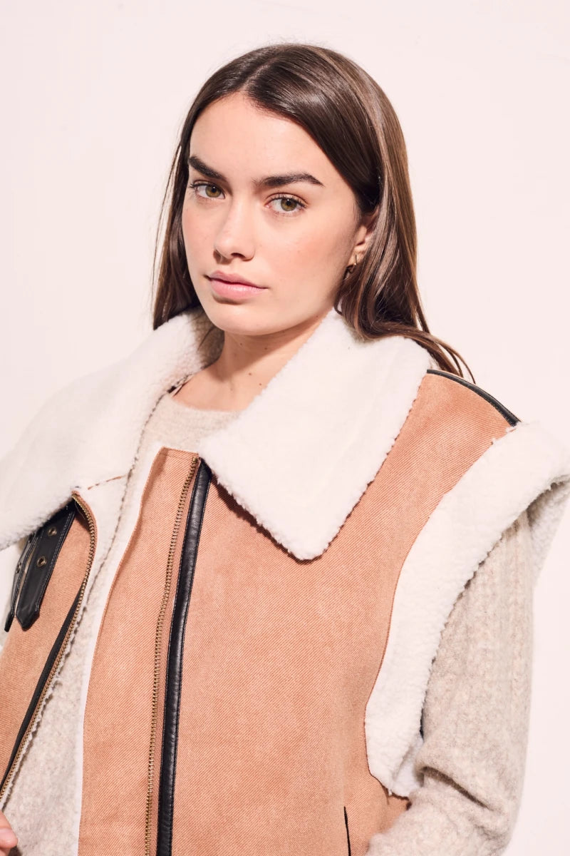 Colete Oversized Camel