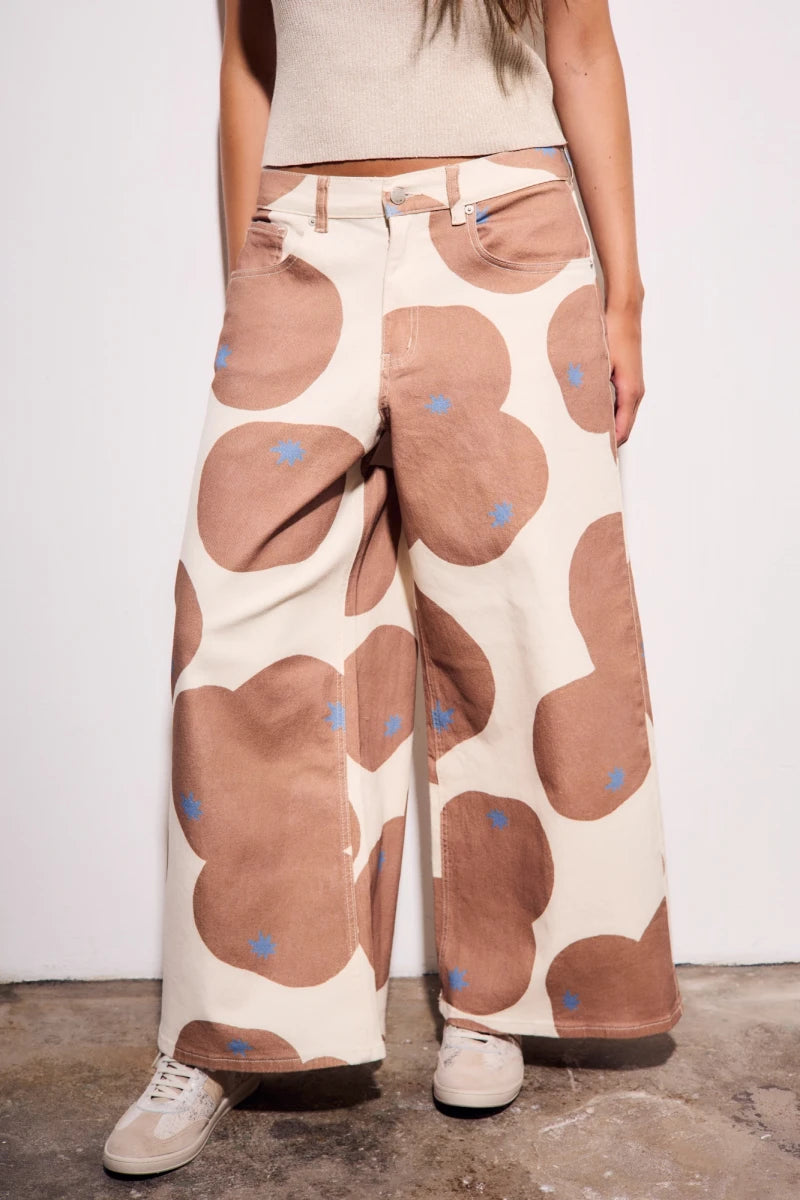 Jeans Perna Larga Estampa de Vaca Print