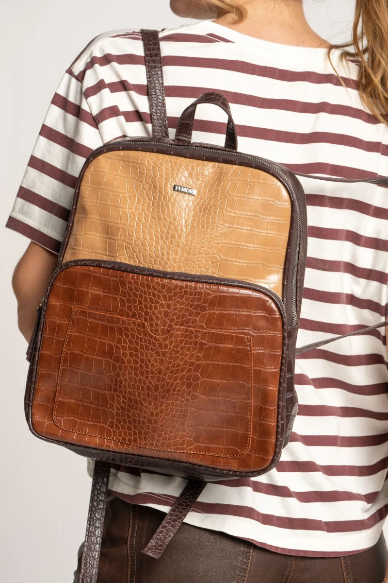 Mochila Maxi Notebook - Marrom
