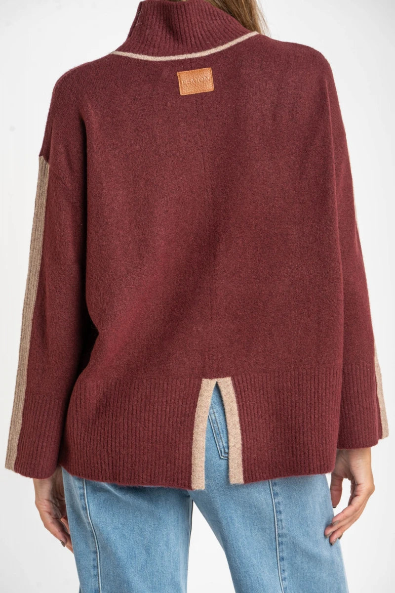 Camiseta Combinada Bordô