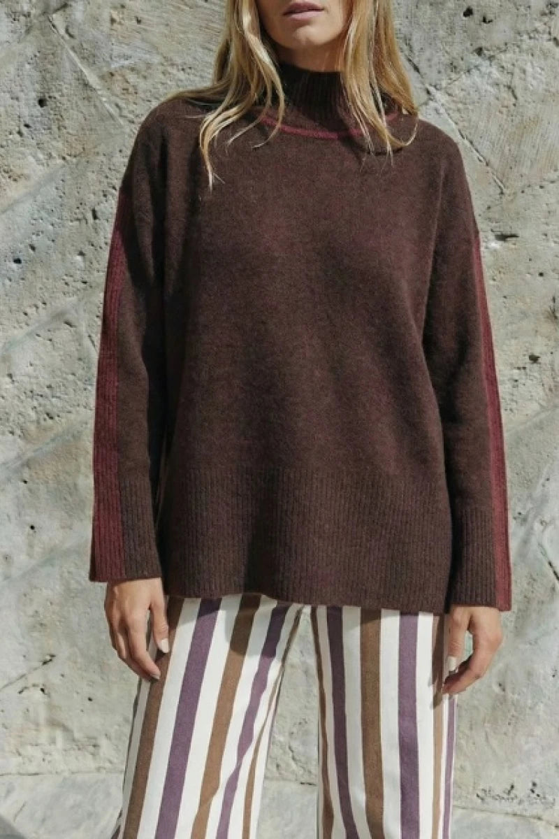 Camiseta Combinada Marrom Escuro