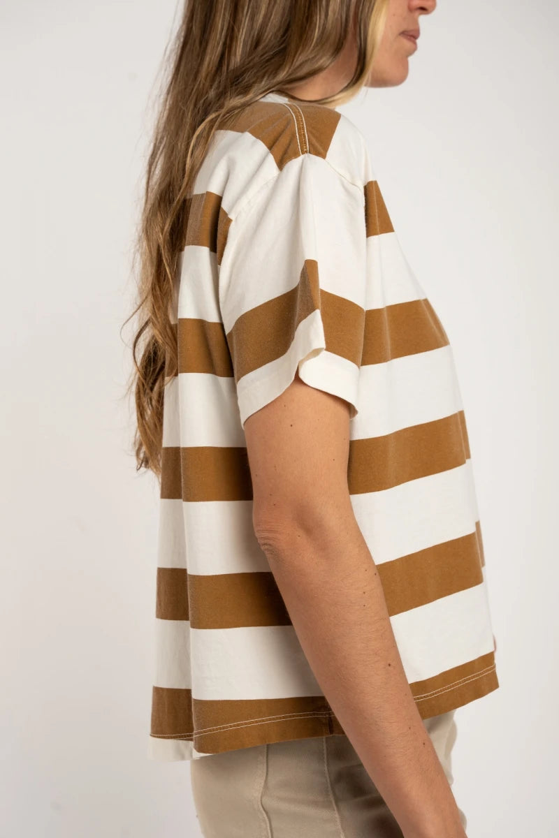 Camiseta Algodão Lavado Raya Camel
